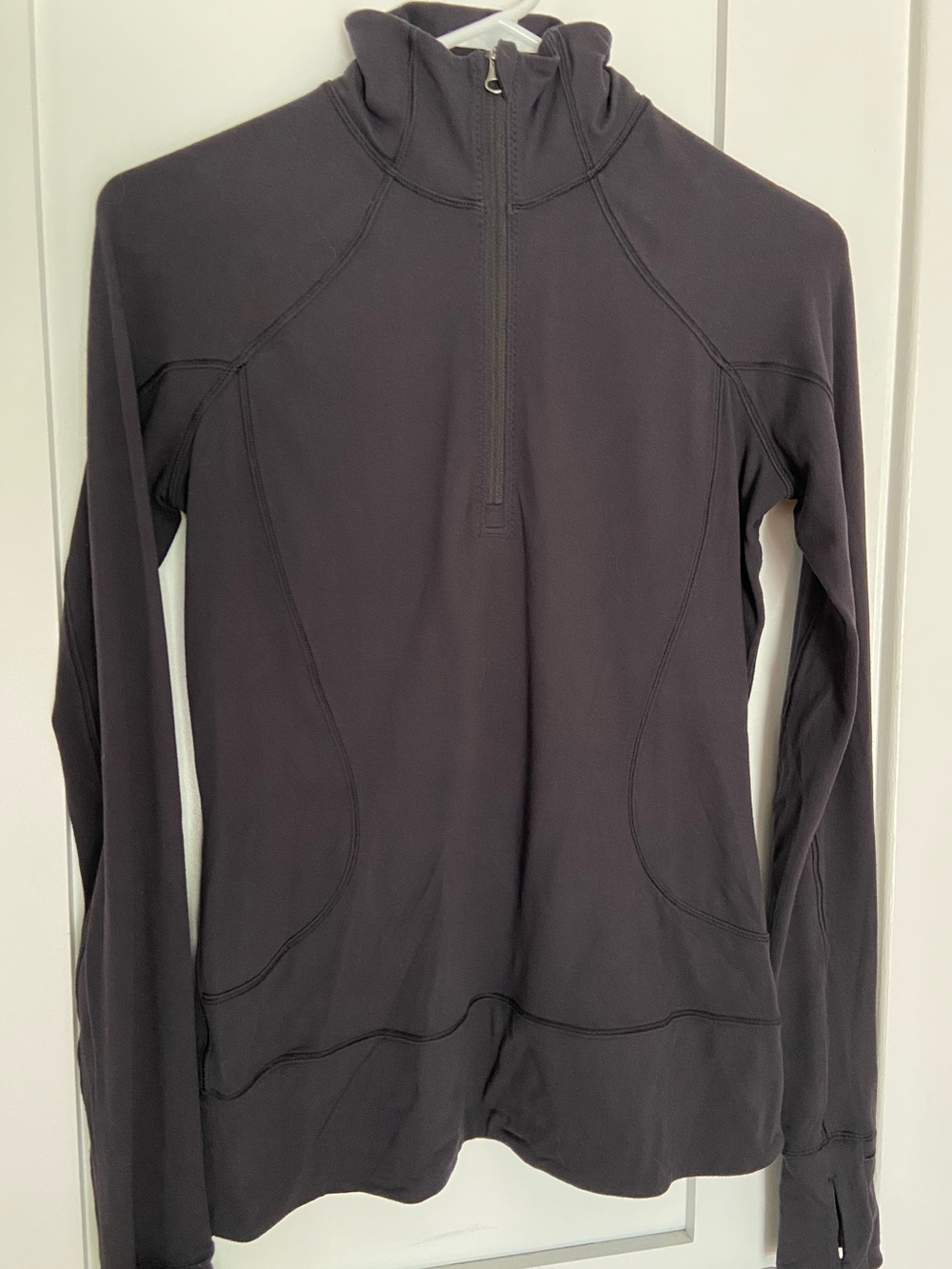 22. Size 4 LULULEMON Black Quarter Zip Pullover Jacket